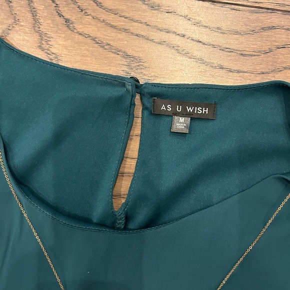 As U Wish Emerald Green Jr Women’s Dress from Belk with Attached Necklace SzJr M - Picture 10 of 11